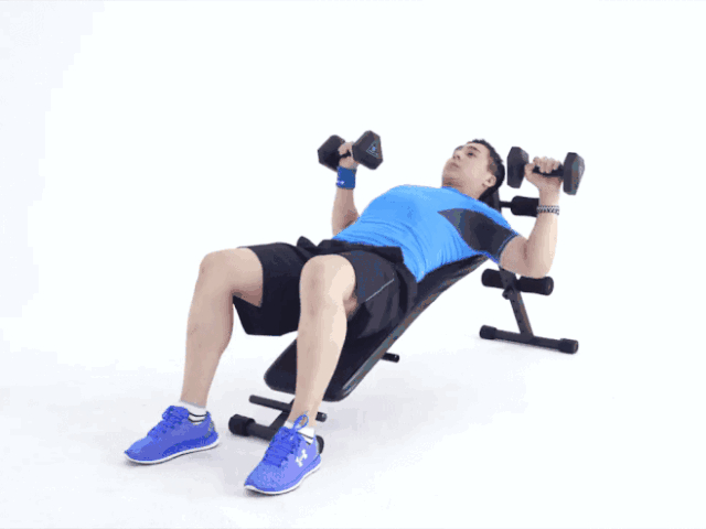 動作避免完全伸直手臂。